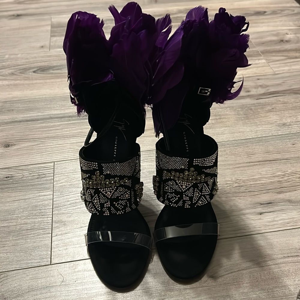 Women heel sandals size 37